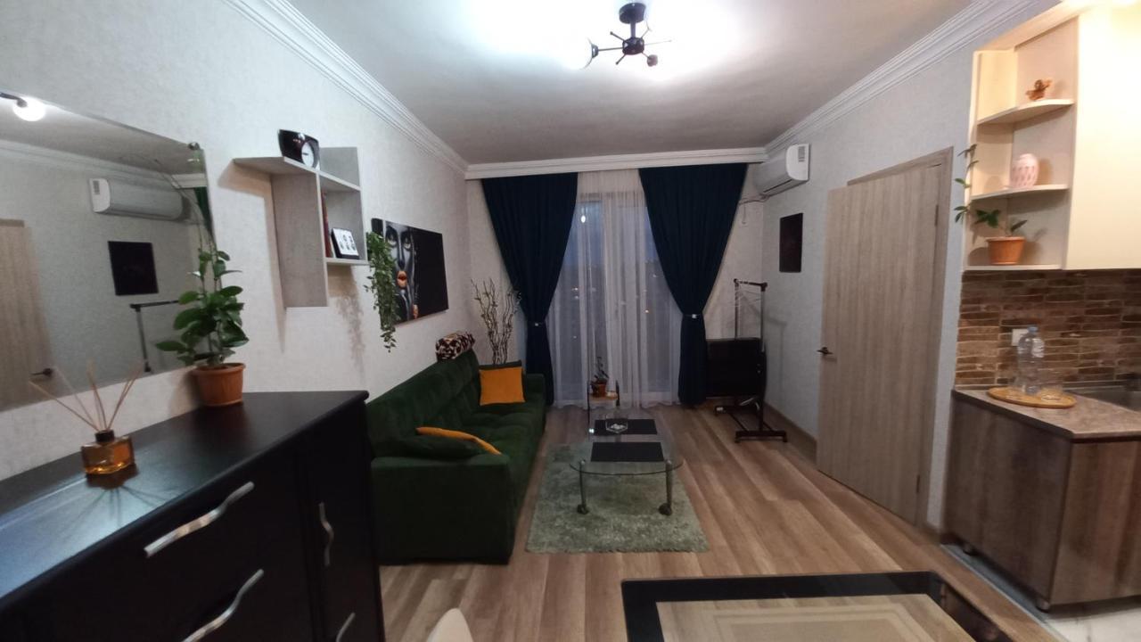 Ng Cozy App Apartment Tbilisi Bagian luar foto